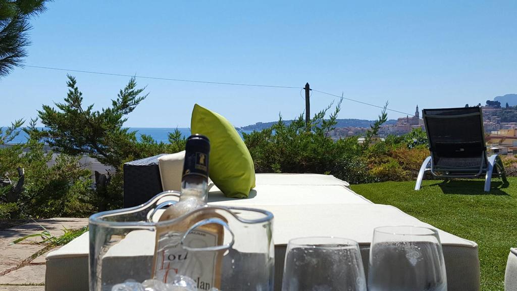 Cap Au Sud,Vue Panoramique Mer,Piscine Ментона Экстерьер фото